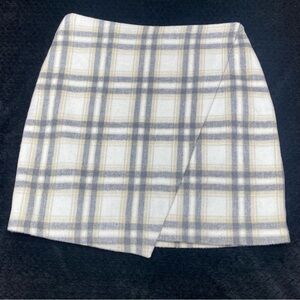 Bagatelle Women’s M Plaid Faux Wrap Pencil Skirt in Gray and Tan Side Zip Lined